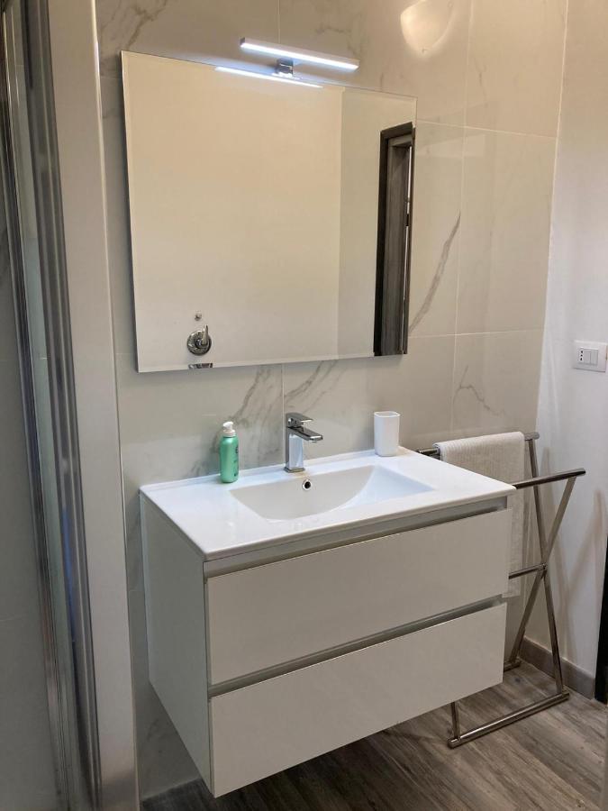 Suite Cavour Turin Bagian luar foto